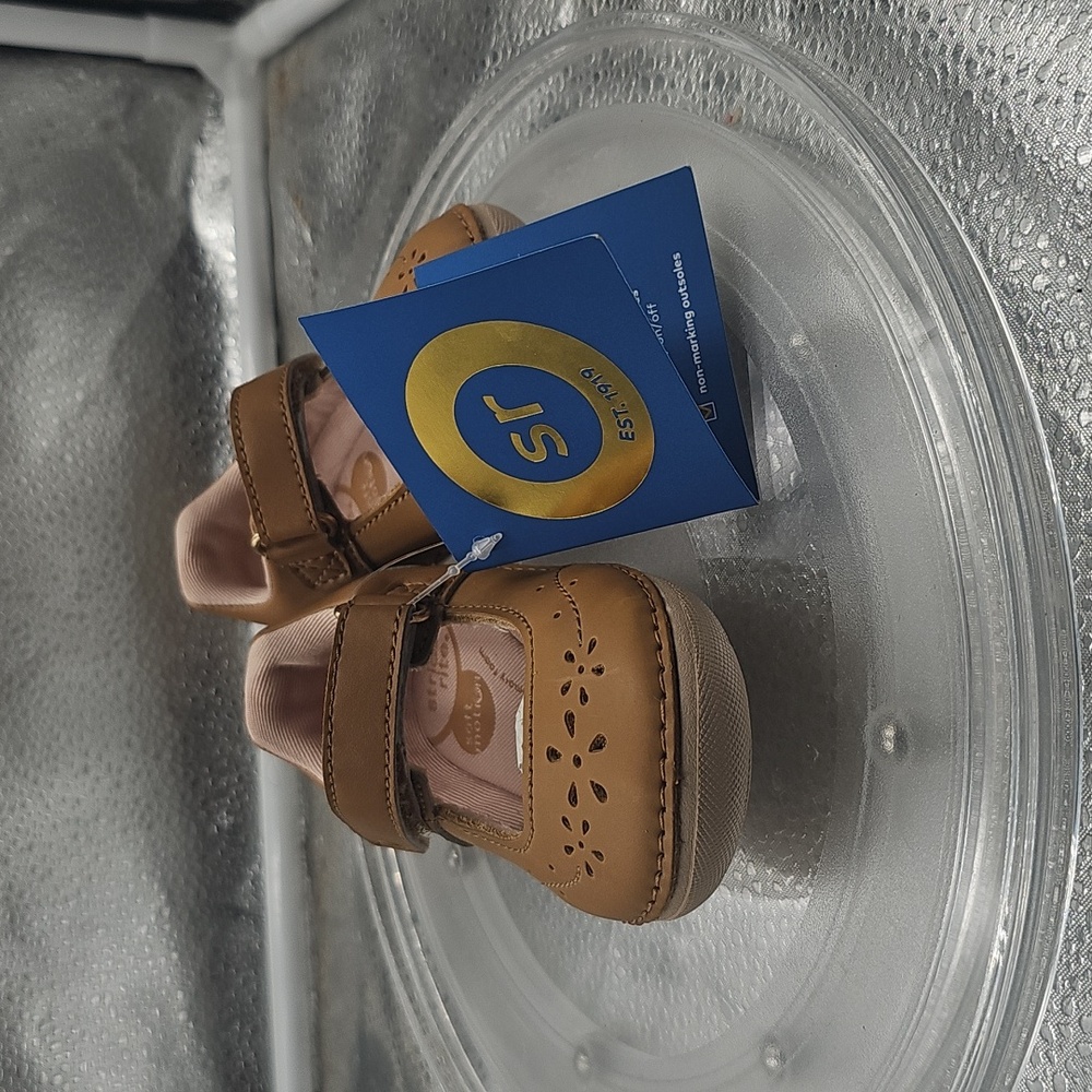 H Stride Rite Mary Jane Style Shoes Brown And Tan - Picture 2 of 6